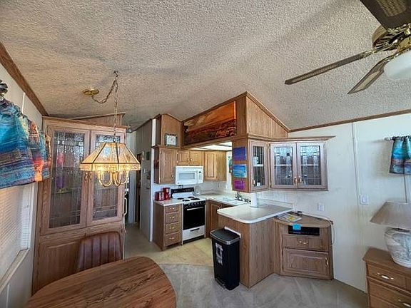 4th image of 3403 E Main St #314