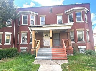 2082 W 98th St, Cleveland, OH 44102