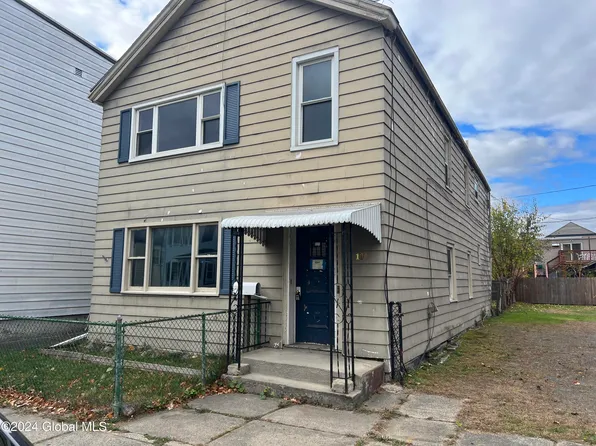 110 George Street, Green Island, NY 12183