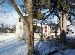 7430 Birch Dr, Wonder Lake, IL