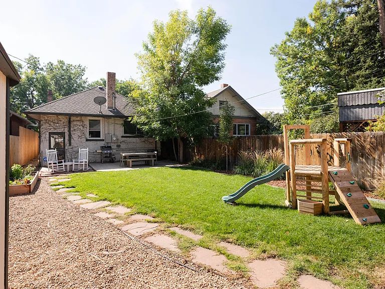 4631 Batavia Pl — Photo 46