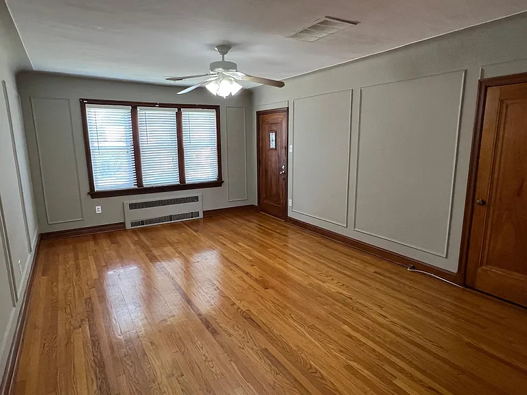 8030 Delmar Blvd #2W — Photo 3
