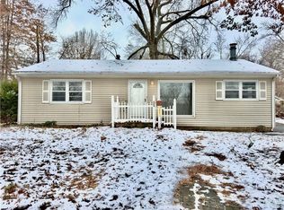 223 E Bannister Rd, Kansas City, MO 64114