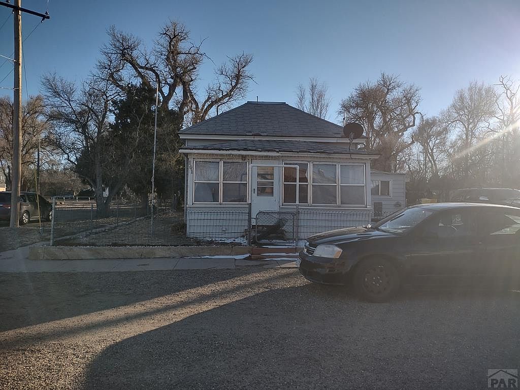 101 W 3rd St, Manzanola, CO 81058 Zillow