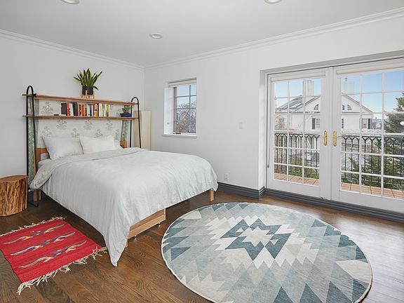 3rd image of 85 Hudson Ave APT 4A