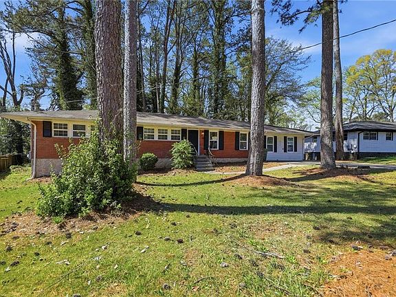 4th image of 1939 Shepherd Cir SW
