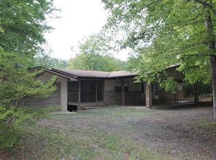 21 Oak Leaf Rd, Robbinsville, NC 28702