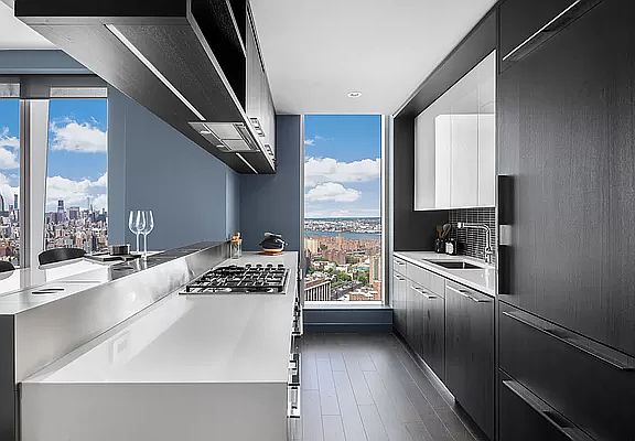 3rd image of 252 South St #49K
