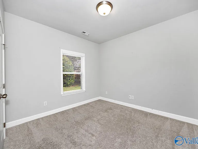 207 Blackwood Dr — Photo 13