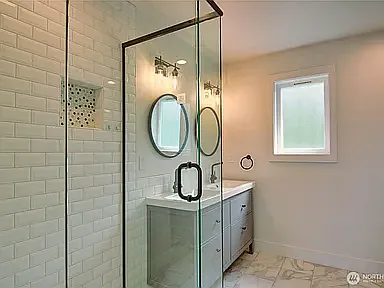 313 E Hazel St #D — Photo 10