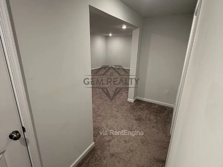 6619 Sacagawea St — Photo 36