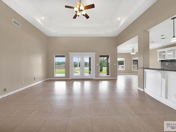 5th image of 424 Rancho Viejo Blvd