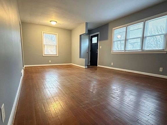 5th image of 553 Freeman Dr #Z4