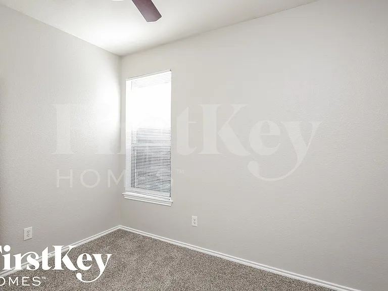 1415 Sax Leigh Dr — Photo 11