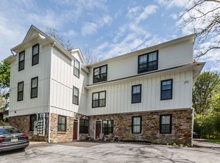 225 N Whitford Rd, Exton, PA 19341