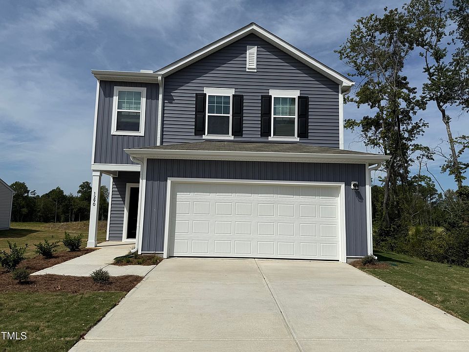 1st image of 1290 Pond Overlook Dr