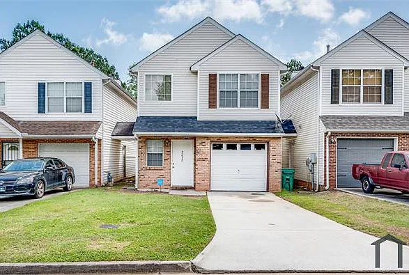 3 bed, 1608 sqft, $1,998 — Photo 3