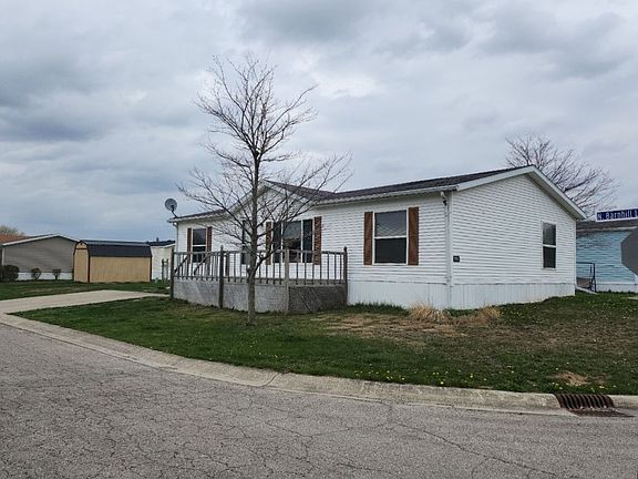 2nd image of 2500 E Green Valley Pl #Gre2500
