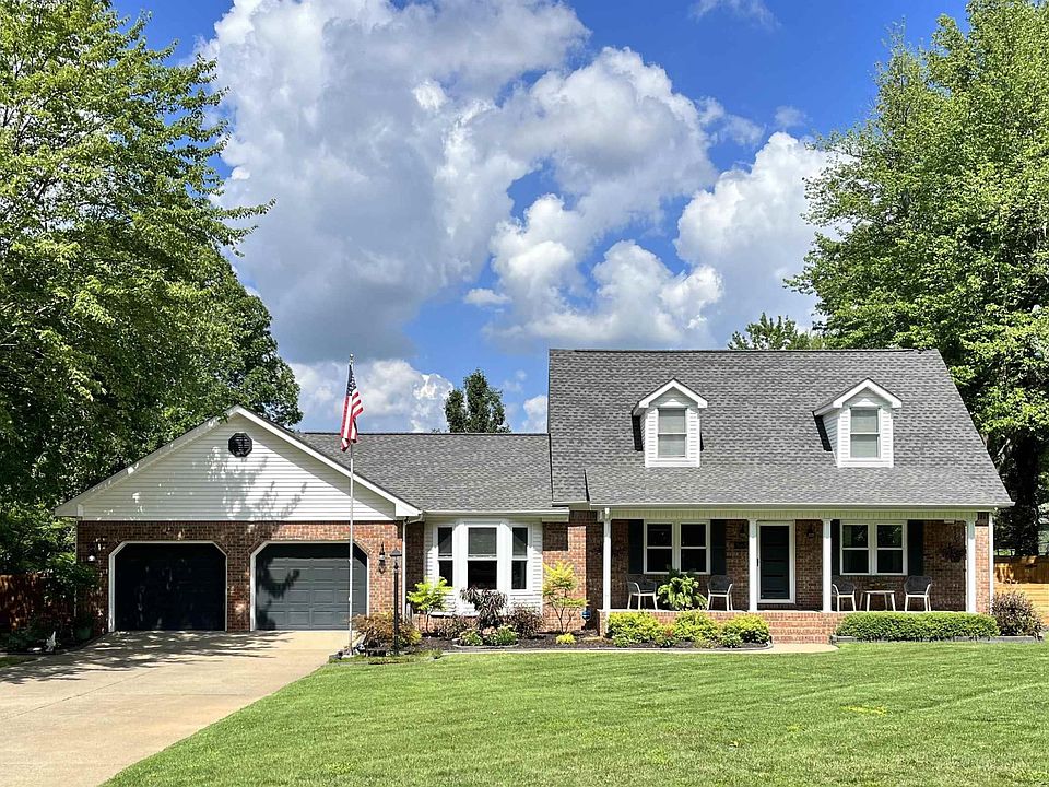 1st image of 565 Fairview Dr