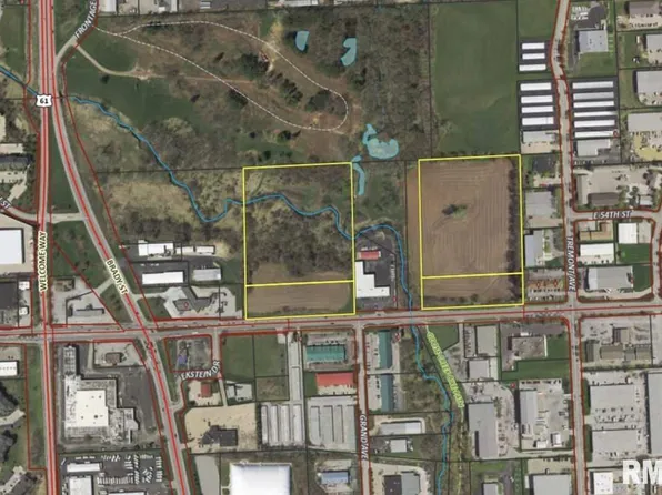 700 E 53rd St, Davenport, IA 52807