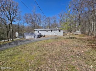 123 Andiron Way, Lackawaxen, PA 18435