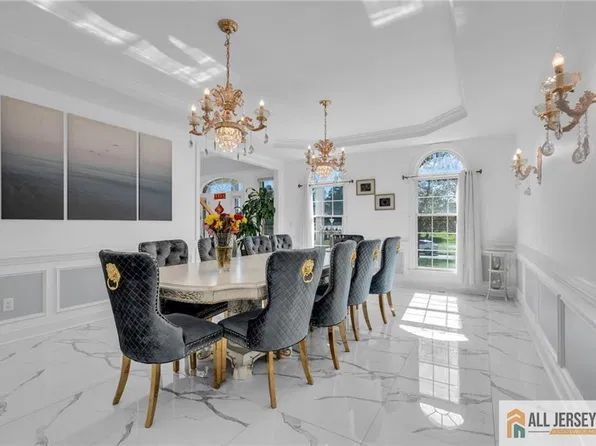 76 Stream Bank Dr, Freehold, NJ 07728