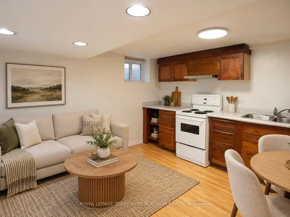 296 Lumsden Ave #Basement, Toronto, ON M4C 2L1