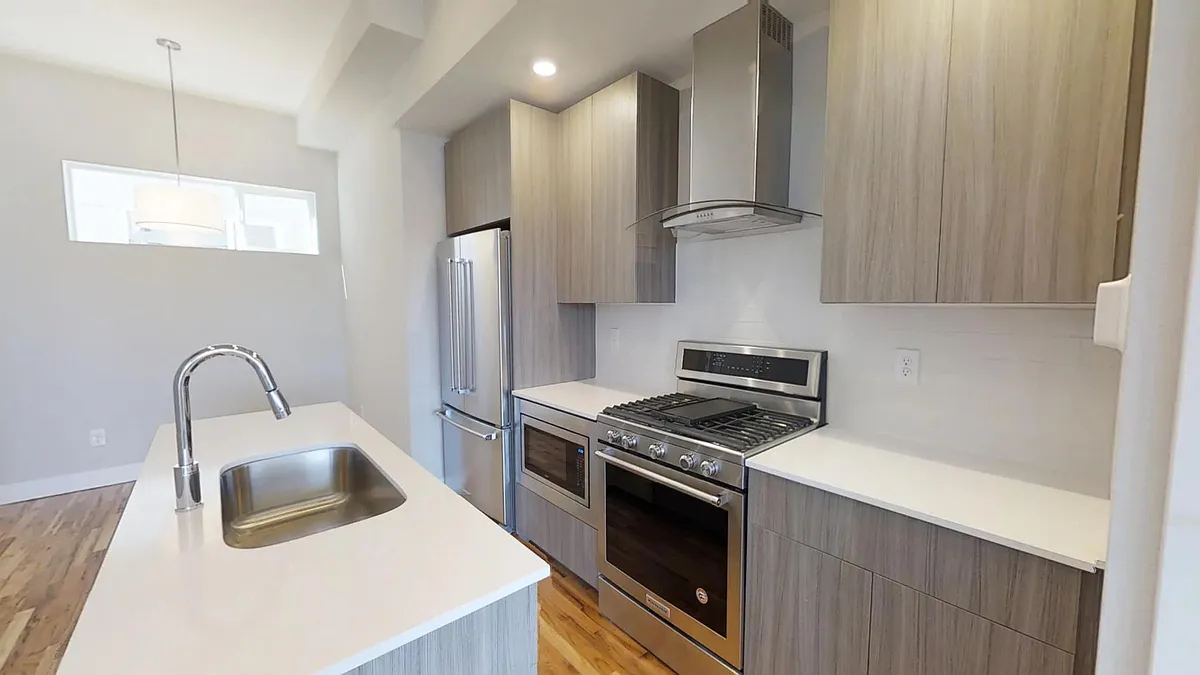 Building Photo - 2948 W 28th Ave