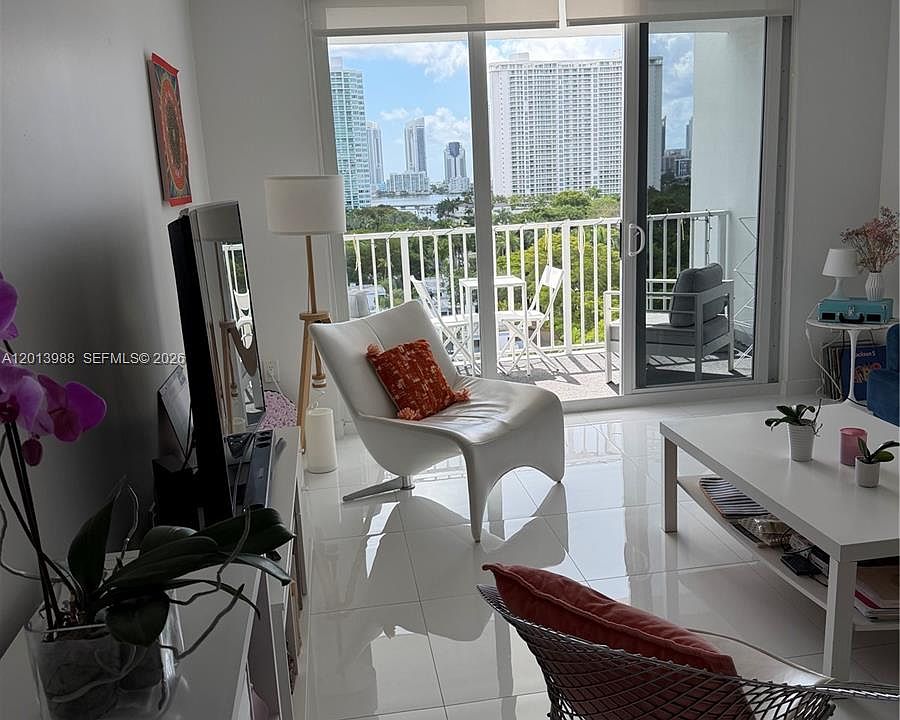 1st image of 2851 NE 183rd St APT 1107E