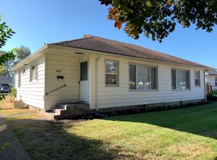 909 17th Ave, Longview, WA 98632