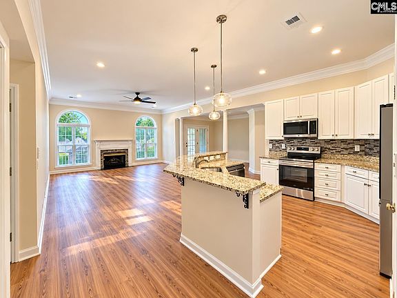 5th image of 100 Bennington Cir