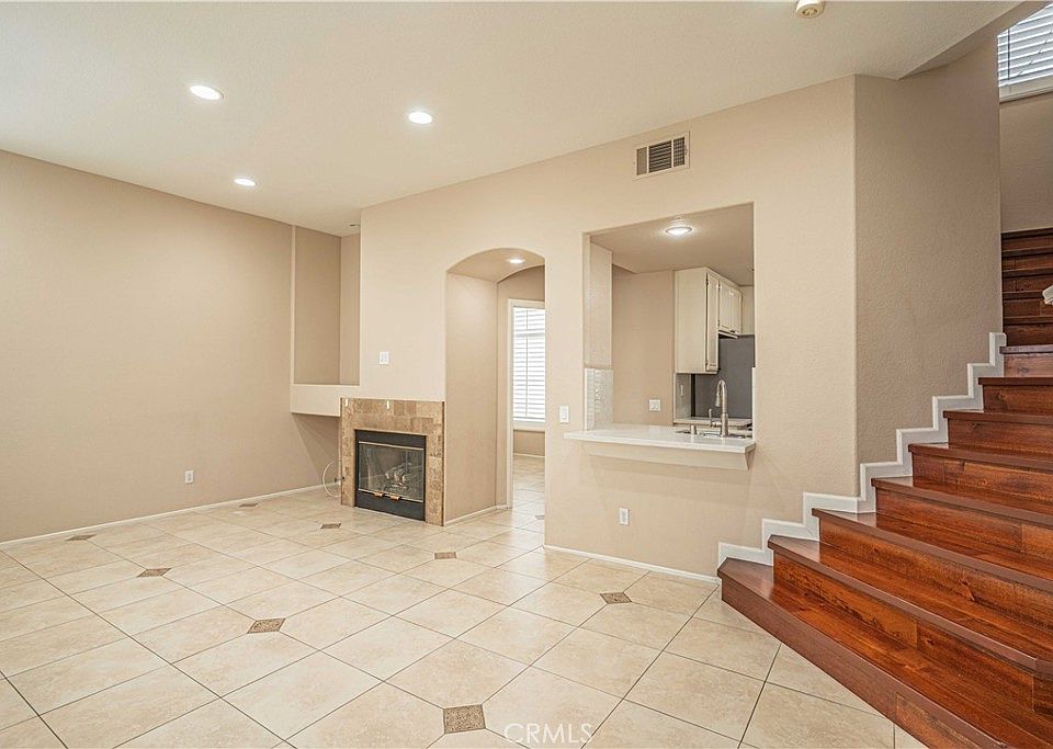 1st image of 1062 S Tivoli Ct