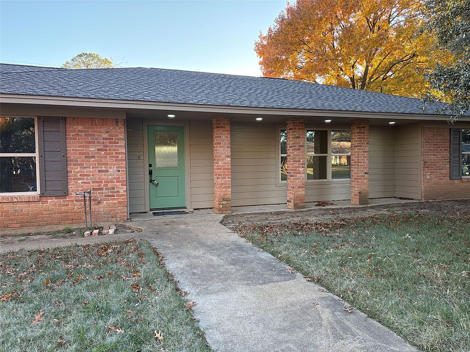1st image of 2303 Royal Acres Dr