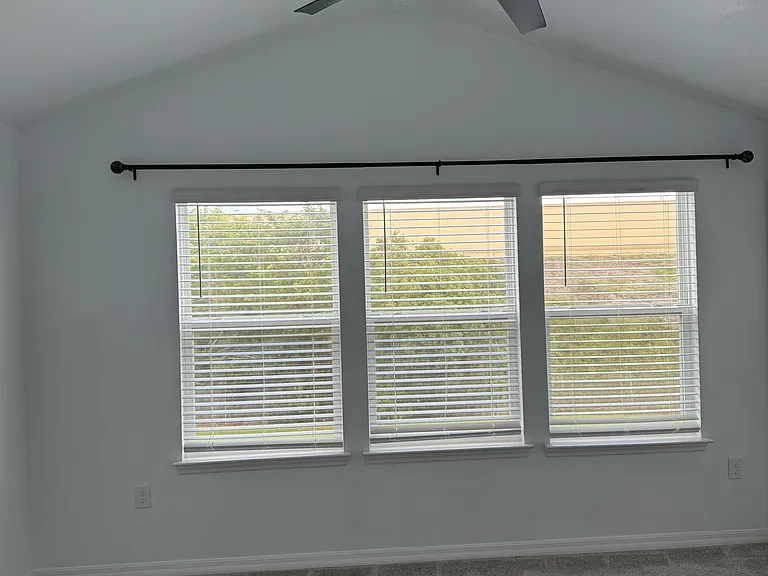 3587 Plainview Dr — Photo 52
