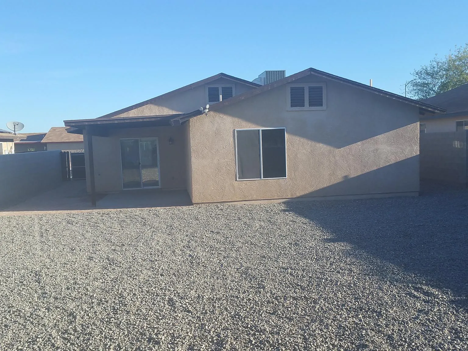 8833 E 38th Pl — Photo 2