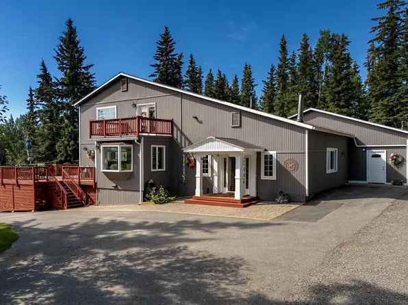 3100 Forrest Dr, Fairbanks, AK 99709