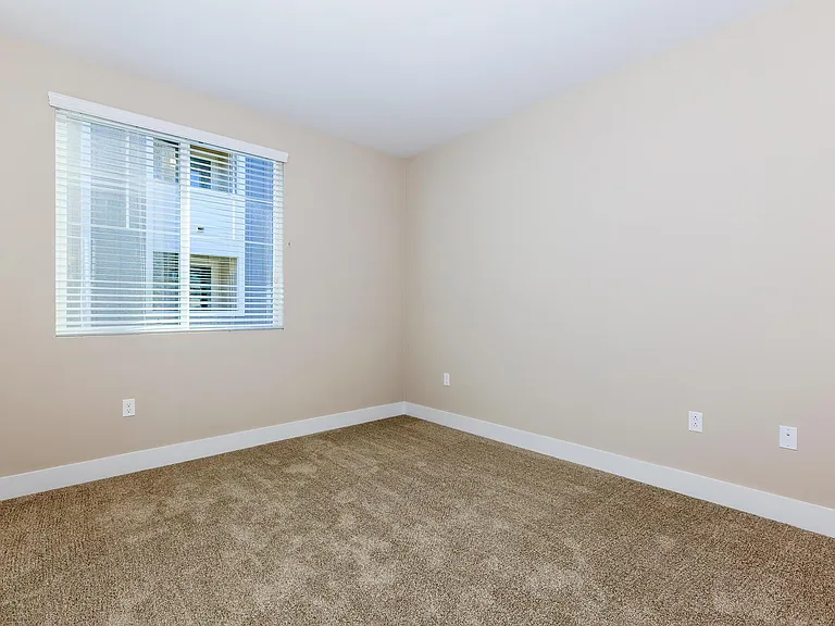 Sendero Gateway Apartment Homes — Photo 71