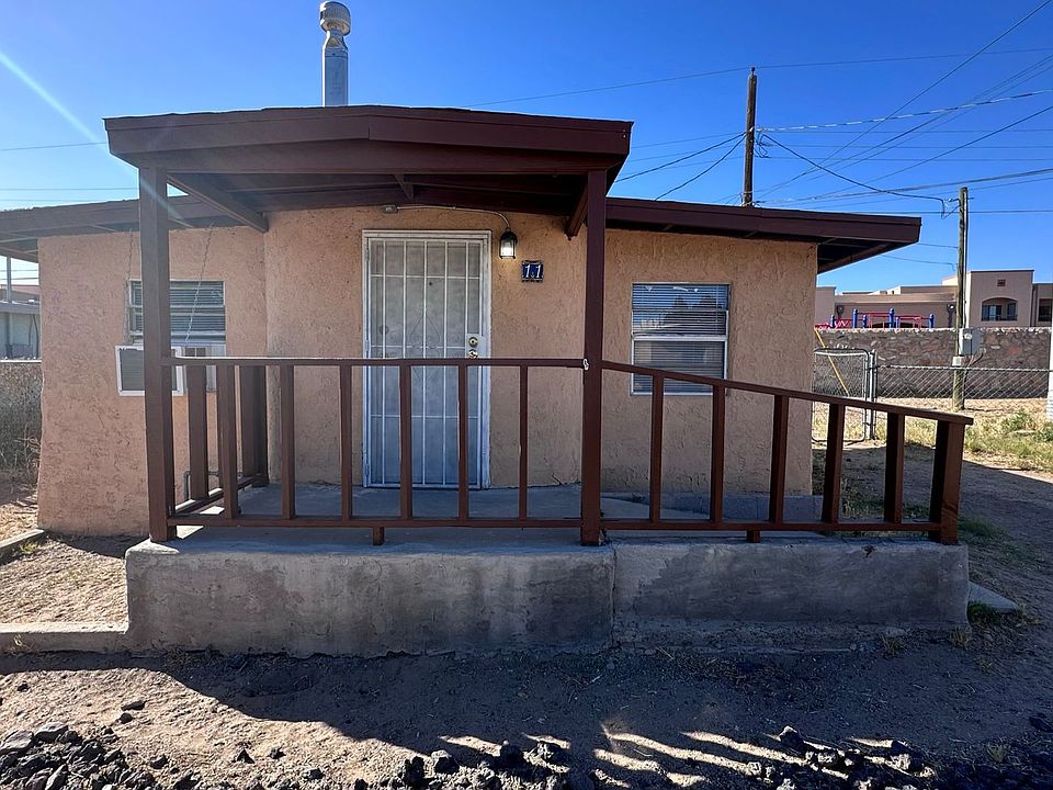 1st image of 825 Parkview Dr #11