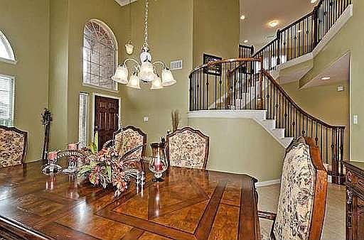 5th image of 8521 Marion Dr
