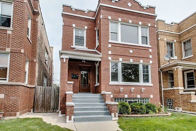1st image of 5312 W Wrightwood Ave