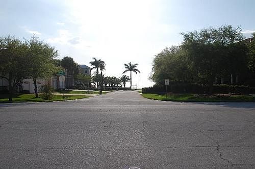 5th image of 869 Ponce De Leon Dr