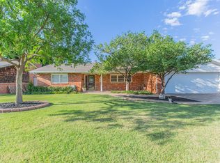 2327 57th St, Lubbock, TX 79412