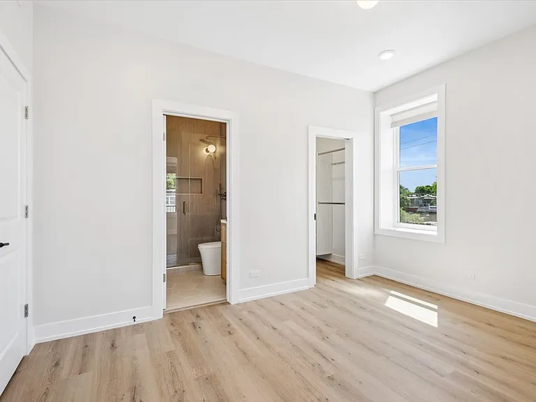 1540 W Rosemont Ave #3 — Photo 15
