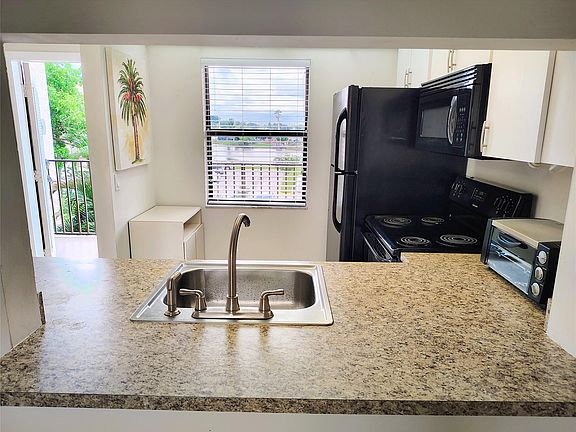 3rd image of 2793 NW 104th Avenue #305