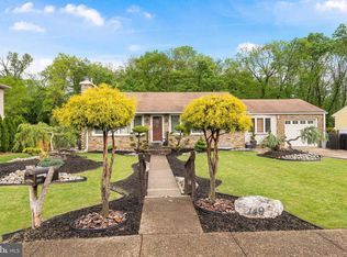 149 Lakedale Dr, Lawrenceville, NJ 08648