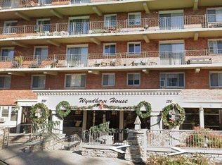200 Atlantic Ave APT 334, Lynbrook, NY 11563