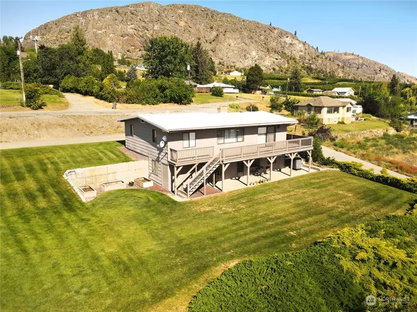 2023 Deerpath Drive, Oroville, WA 98844