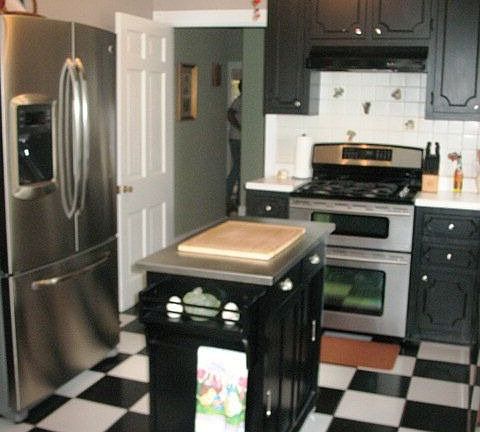3rd image of 501 Maple Ave