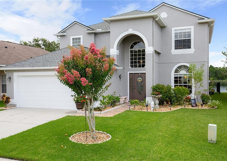 1st image of 2042 Darlin Cir