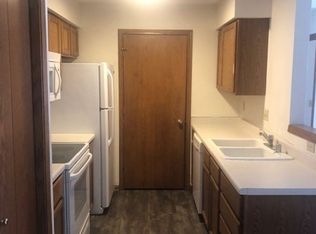 701-727 S Blue Mounds St #723, Mount Horeb, WI 53572
